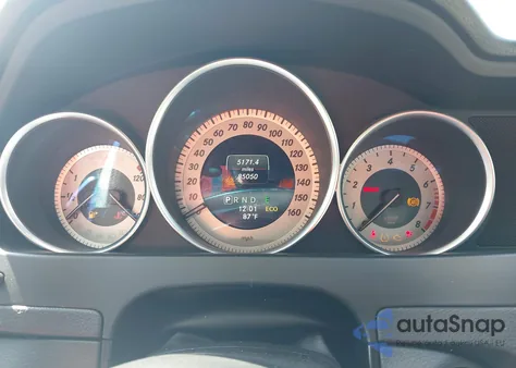 2014 Mercedes-Benz C 300 Sport 4Matic z USA, uszkodzony, nr VIN WDDGF8AB5ER315087